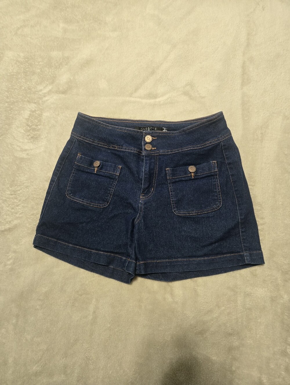 One 5 One Dark Wash Denim Shorts Womens Size 8 (30) Patch Pockets Inseam 4" EUC